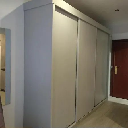Coqueto Apartamento Totalmente Amueblado Cerca De La Playa 托雷莫利诺斯