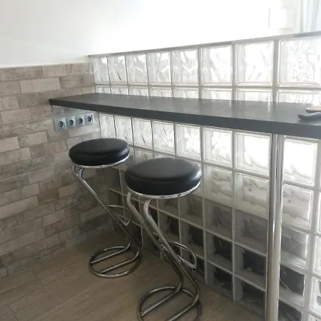 Coqueto Apartamento Totalmente Amueblado Cerca De La Playa Apartmán *