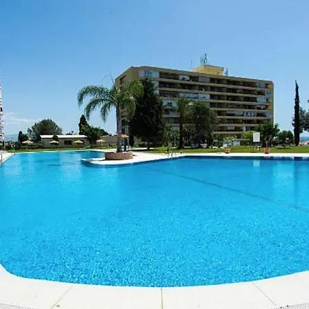 Coqueto Apartamento Totalmente Amueblado Cerca De La Playa